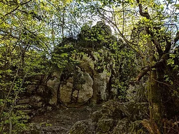 Aussichtsfelsen in der Klamm bei Riedenburg