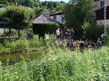 Schule im Biotoppgarten