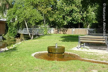 Brunnen am Mühlbach